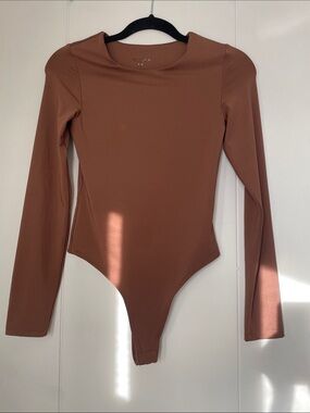 SWS Contour Women’s Long Sleeve Bodysuit in Coffee Brown